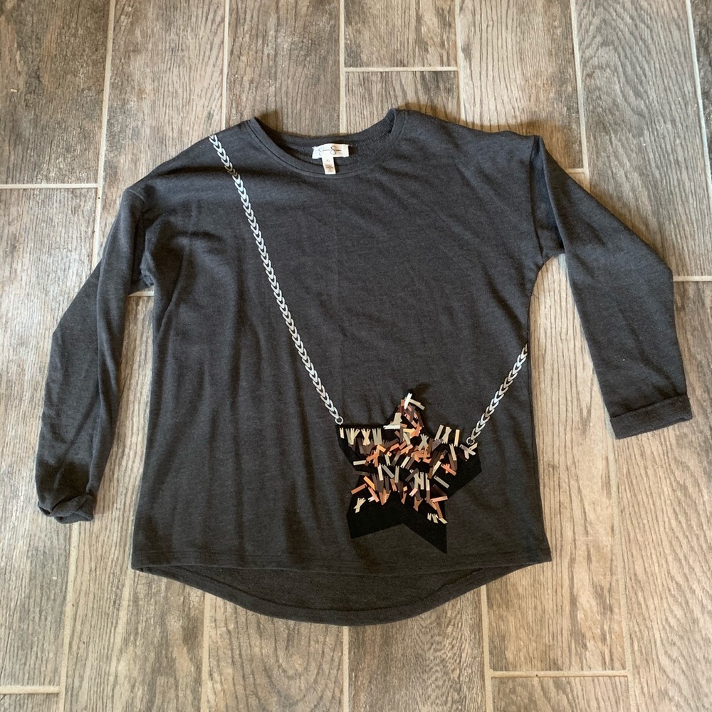 Long sleeve top